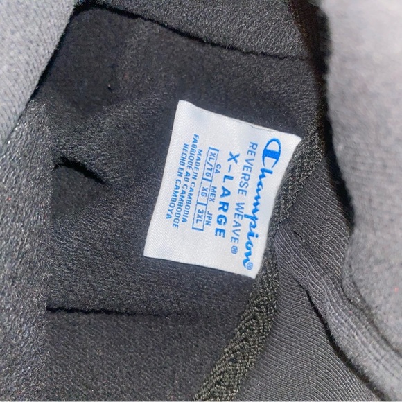 Champion Reverse Weave Heart Logo Black Crop Hoodie Size XL - Picture 11 of 12